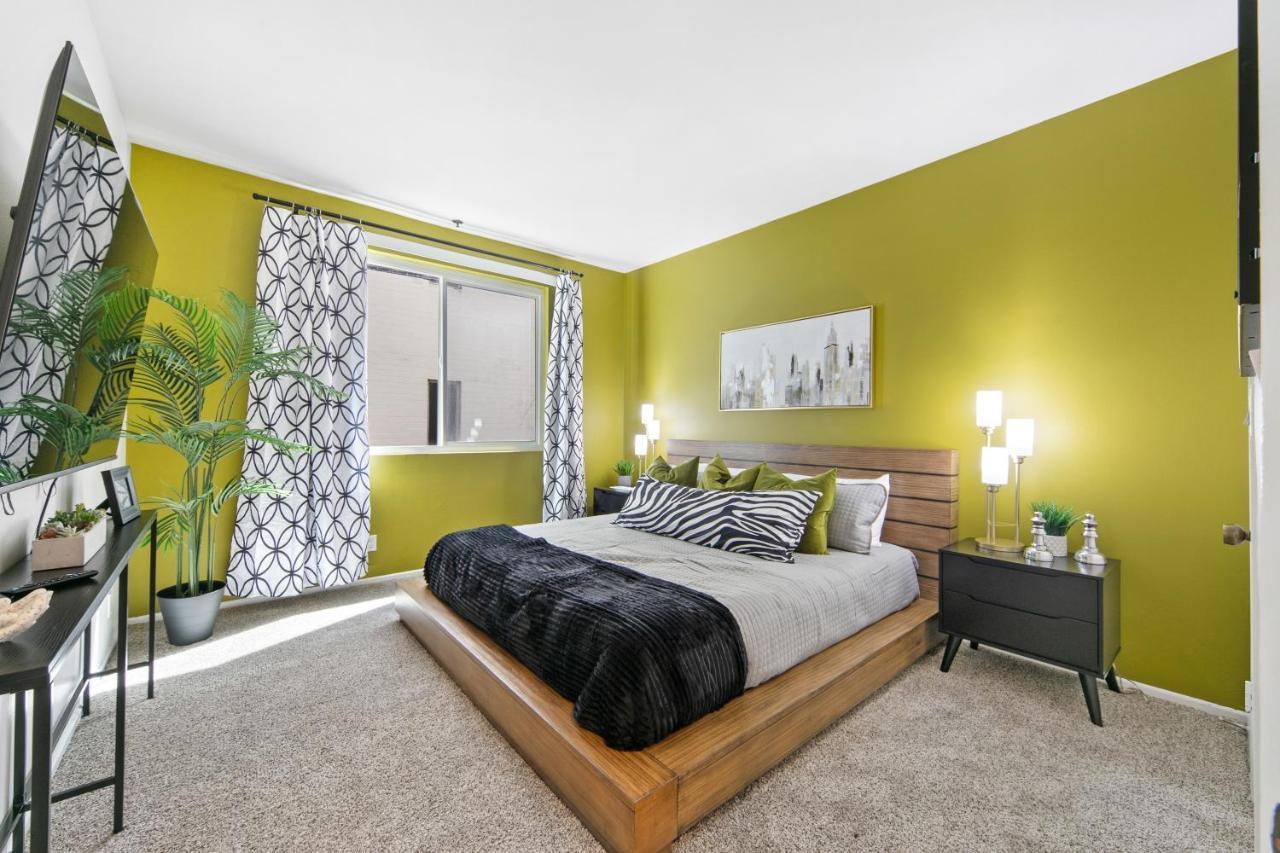 Beverly Hills Gem 1 Bedroom Apt With Parking 218 ロサンゼルス エクステリア 写真